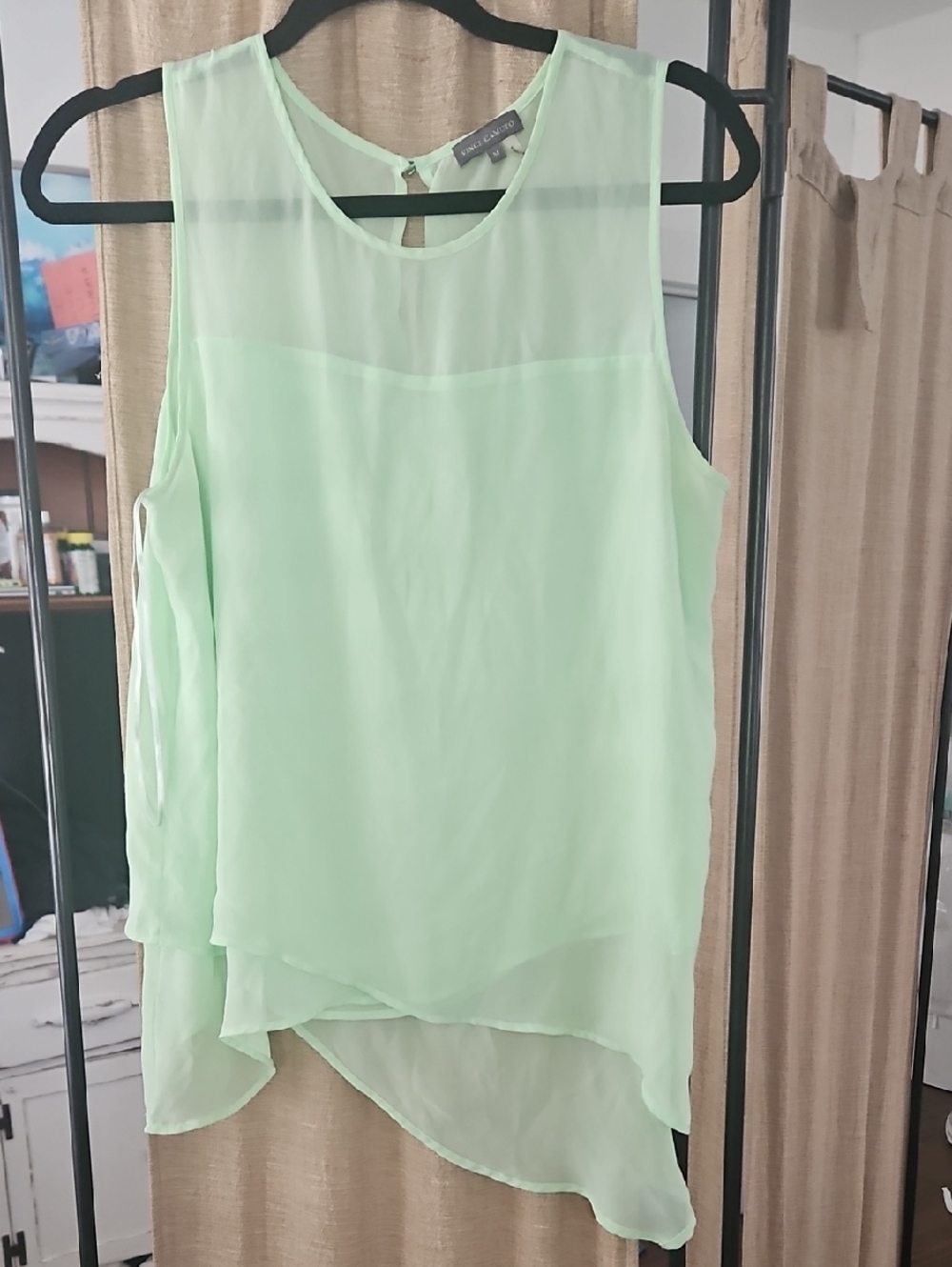 Vince Camuto Mint Asymmetrical Hem Blouse